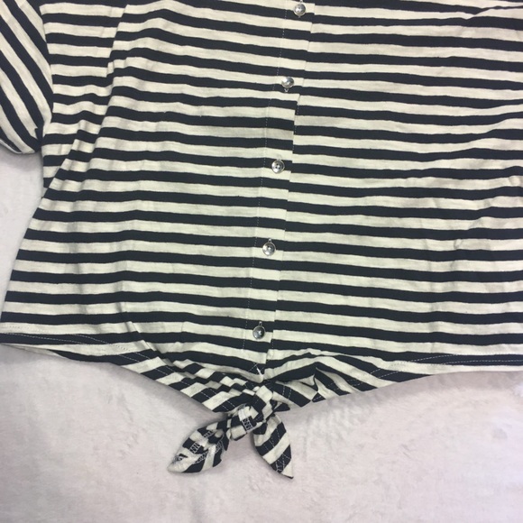 NWT women’s top Splendid medium - Picture 5 of 5